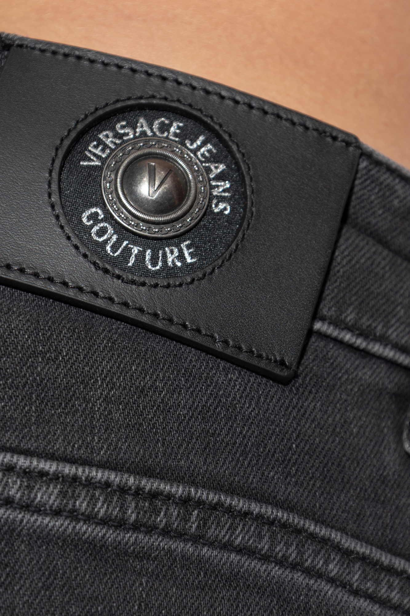 VERSACE JEANS COUTURE ブラッククロップドジャケット Crop Denim Jacket | VERSACE US